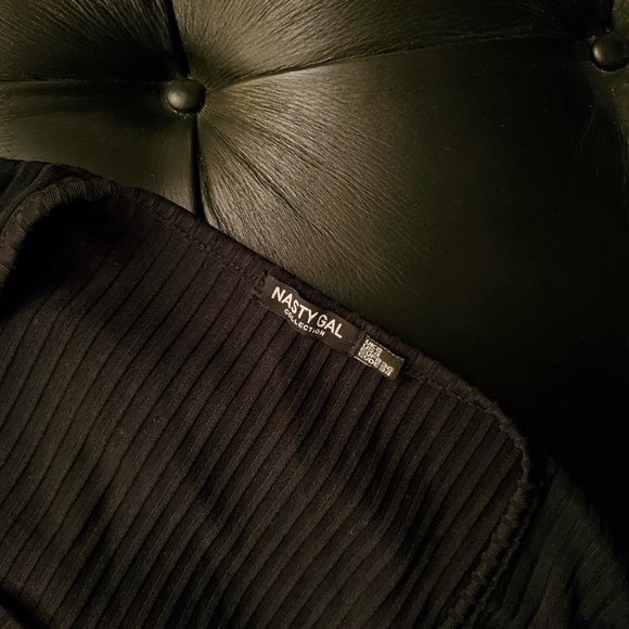 NASTY GAL Square-neck Bodysuit - Picture 3 of 3